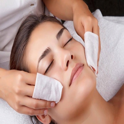 Deep Cleansing Facial in Dubai