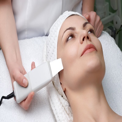 Deep Cleansing Facial in Dubai