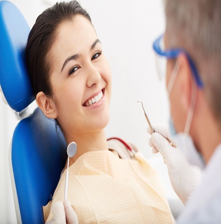 Laser gum whitening in Dubai