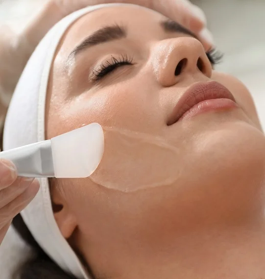 Glycolic Peel Treatment in Dubai