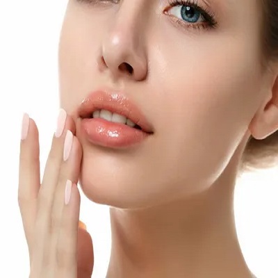 تكلفة تكبير الشفاه في دبي